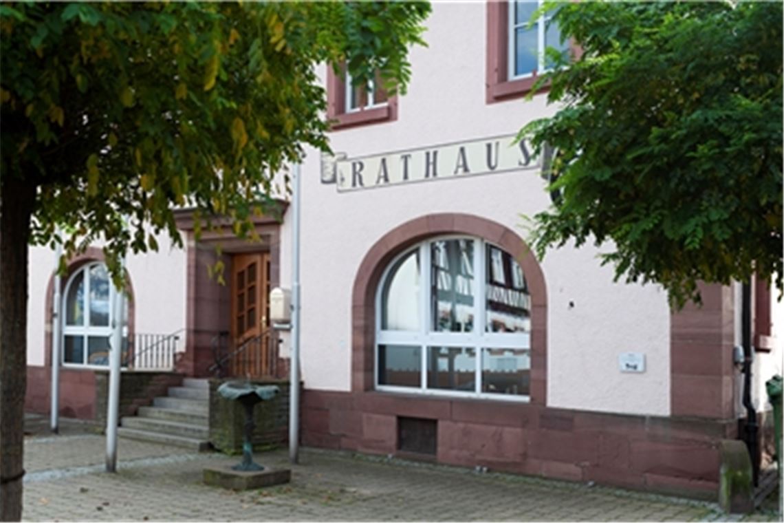 Rathaus-Besucher sollen sich anmelden