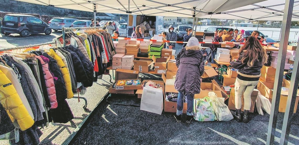 Bündnis organisiert Kleider für Ukraine-Flüchtlinge Bündnis organisiert Kleider für Ukraine-Flüchtlinge