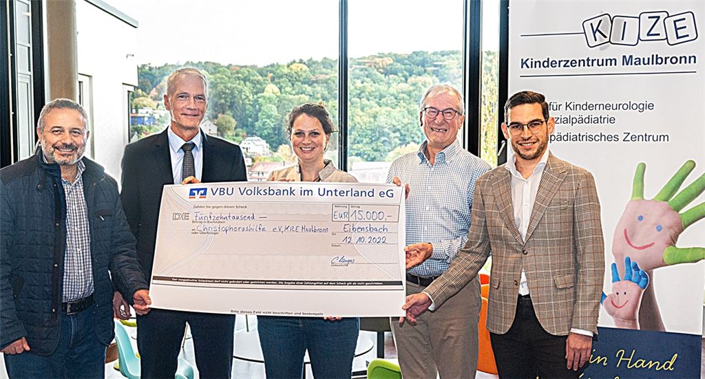 Firma Layher hilft der Kinderklinik