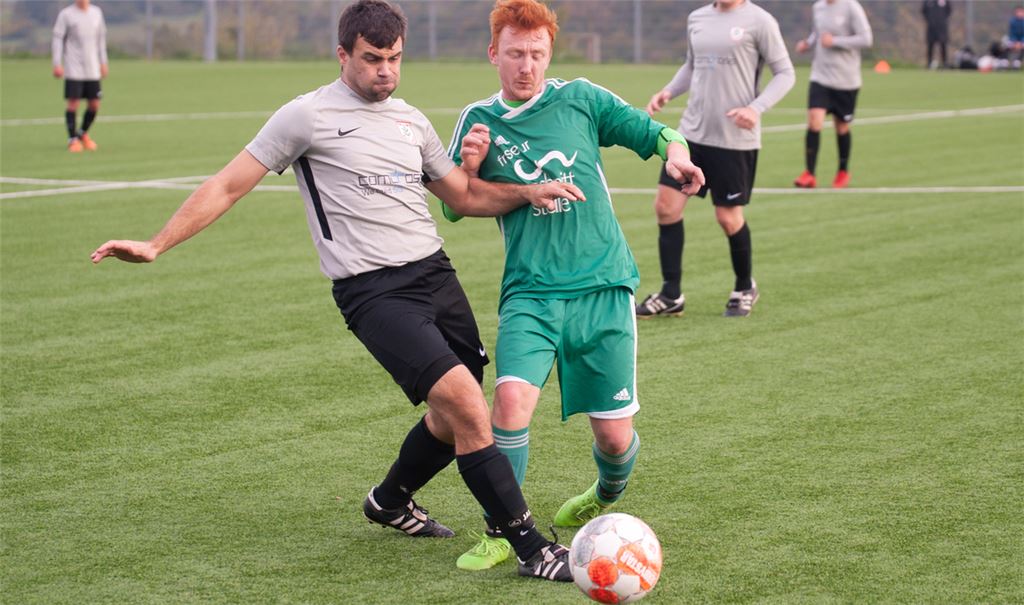 Illingen bleibt auch zu zehnt auf Erfolgskurs