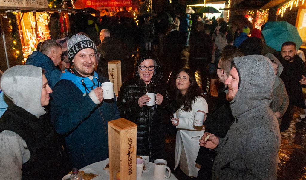 Mühlacker Weihnachtsmarkt eröffnet