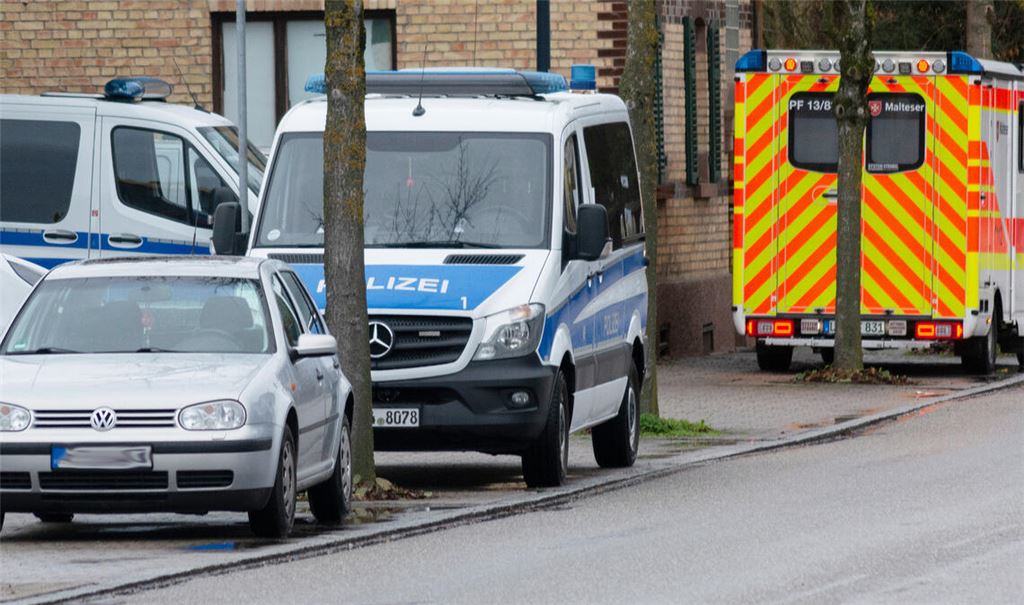 Einsatz an der B10 sorgt für Aufsehen