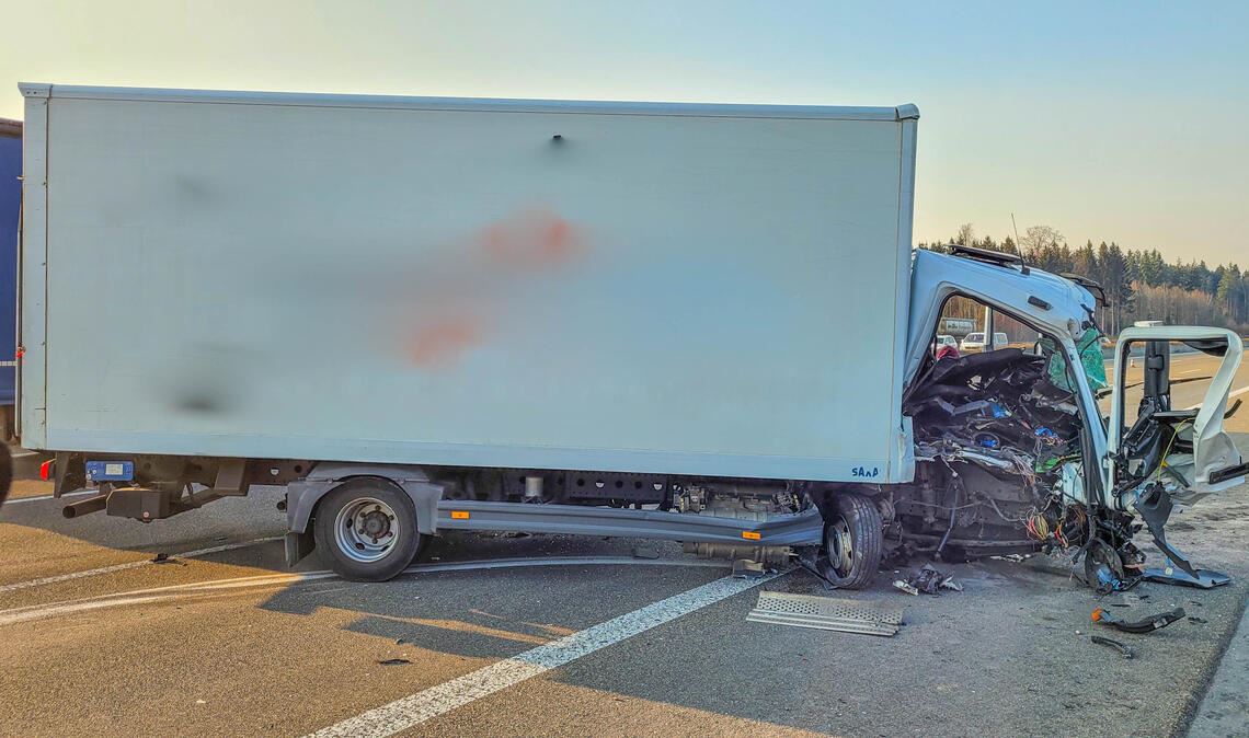 Kleines Wunder bei schwerem Unfall