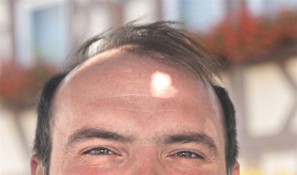 „Ausweichbüro in Weissachtalhalle“