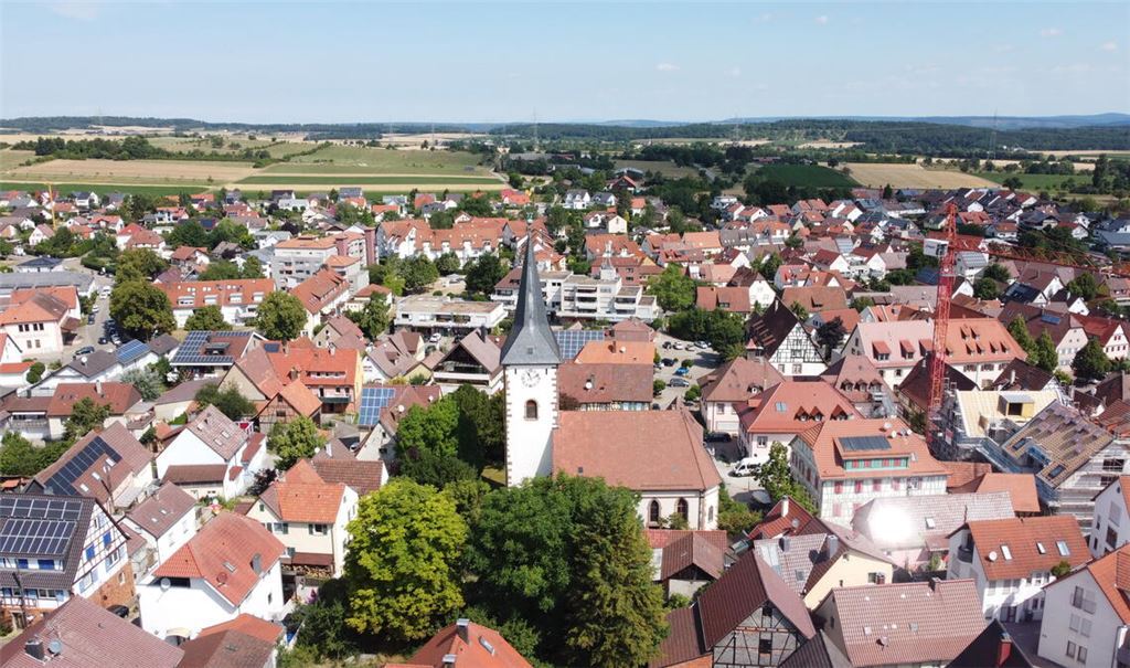 Ortsteilführungen stellen die Gemeinde Wiernsheim vor