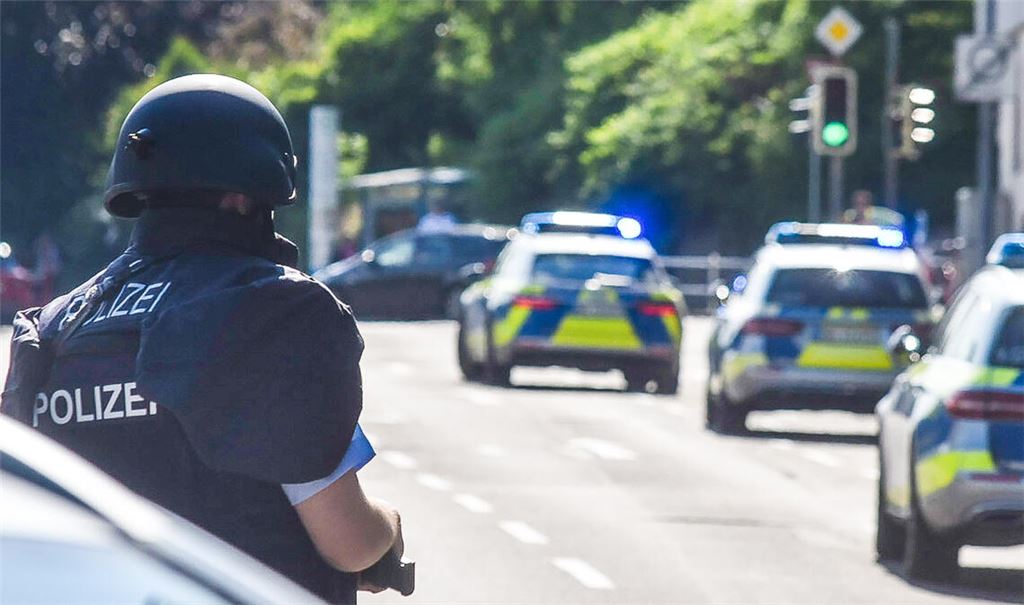 Streit in Pforzheim eskaliert: 36-Jähriger gibt mehrere Schüsse ab