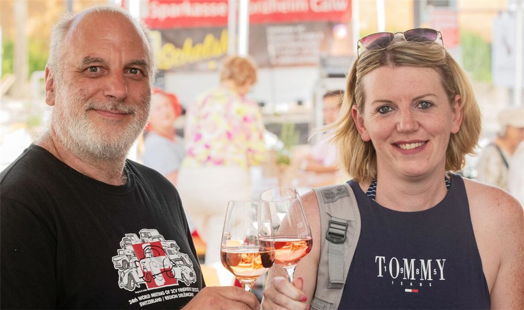 Weinfest lockt mit Gemütlichkeit, guten Tropfen und Livemusik