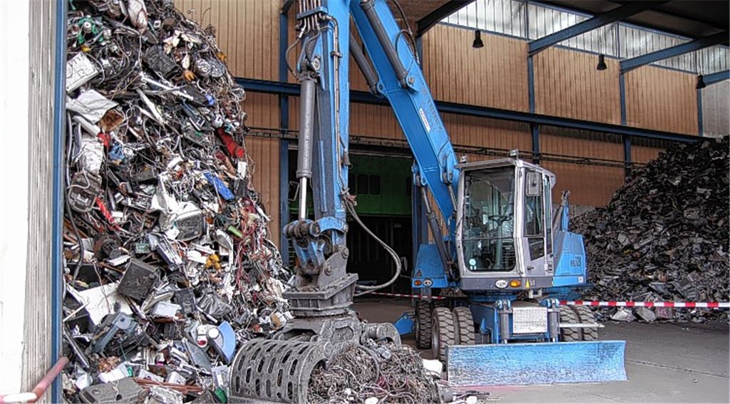 Bis zu 40000 Tonnen Elektronikschrott darf Süd-Rec in Illingen recyceln. Mit der Betriebserweiterung sollen die Abläufe optimiert werden. Archivfoto: Franz
