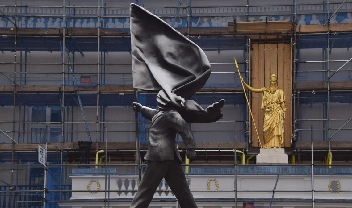 Bisher gibt es keine offizielle Bestätigung dafür, dass der britische Künstler Banksy hinter diesem Kunstwerk steckt.