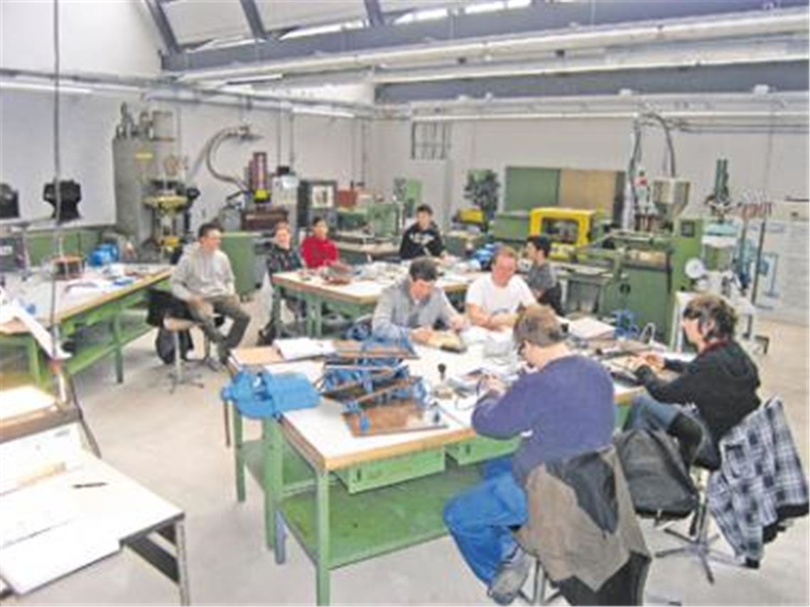 Blick in eine Werkstatt der gewerblichen Berufsschule in Mühlacker. Diese kann am Samstag beim Informationstag besichtigt werden. Foto: Franz