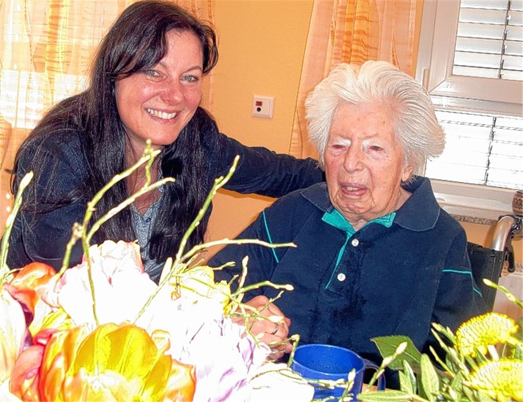 Blumen für Emilie Höfer.