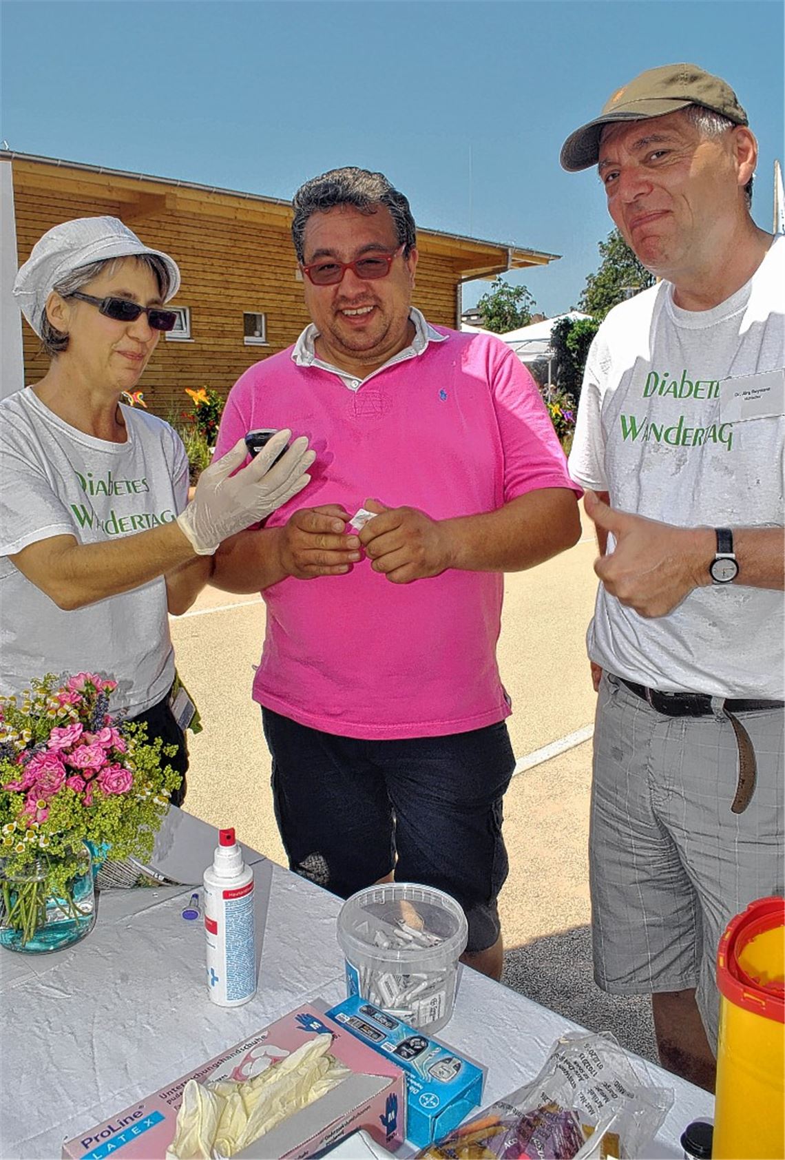 Blutzucker runter, Daumen hoch. Fotos:Stahlfeld