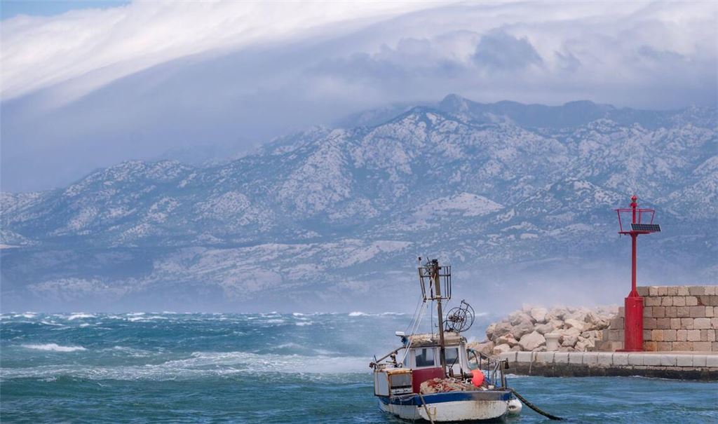 Bora und Wellen in Kroatien – gibt es dort noch mehr Gefahren?