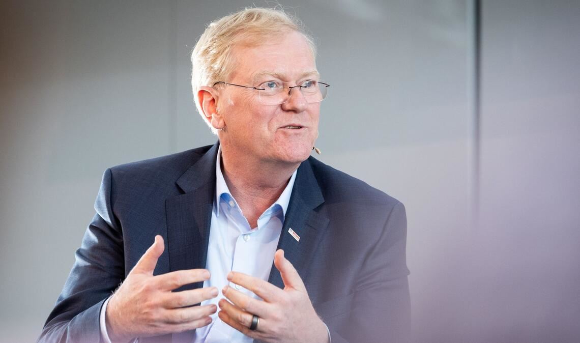 Bosch-Chef Stefan Hartung  bei der Diskussion von „StZ im Gespräch“ der Stuttgarter Zeitung und „Treffpunkt Foyer“ der Stuttgarter Nachrichten.