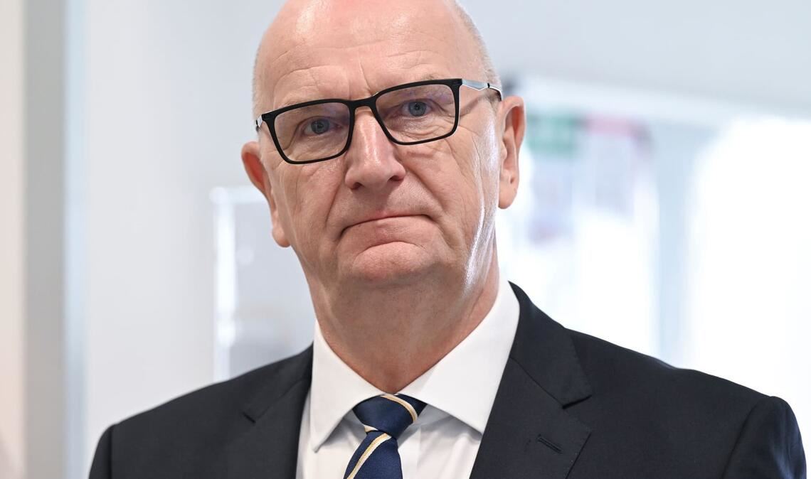 Brandenburgs Ministerpräsident Dietmar Woidke (SPD) dringt auf einen Spritpreisdeckel. (Archivbild)