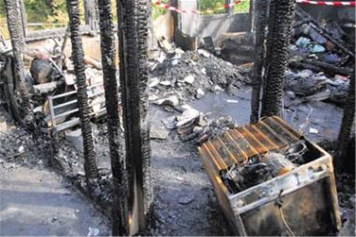 Brandherd: Blick in die Wohnung des Opfers, in der das Feuer ausgebrochen ist. Foto: Simecek