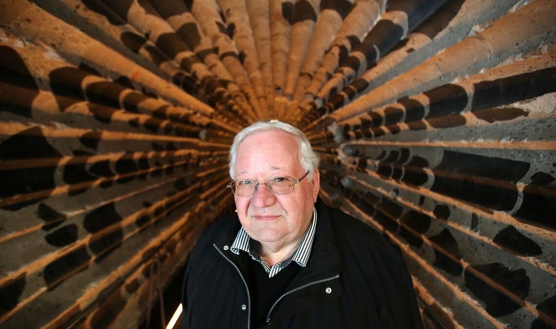 Brauchtumsforscher Manfred Becker-Huberti setzt sich seit langem mit den Ursprüngen von Halloween auseinander.