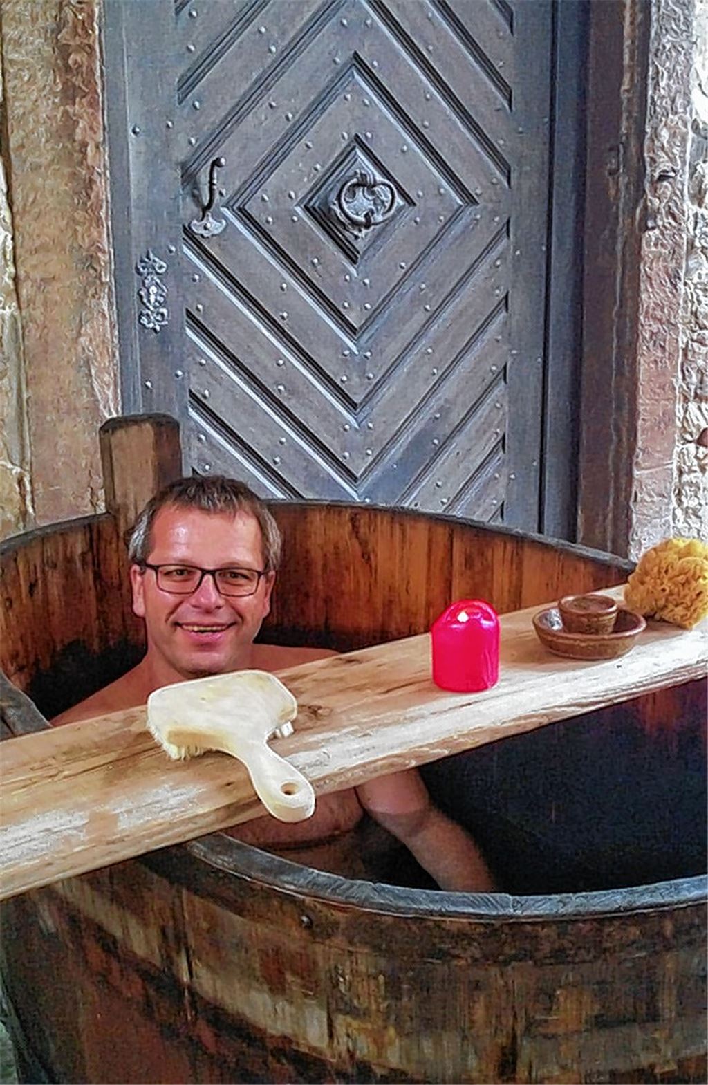 Bürgermeister Andreas Felchle geht baden.