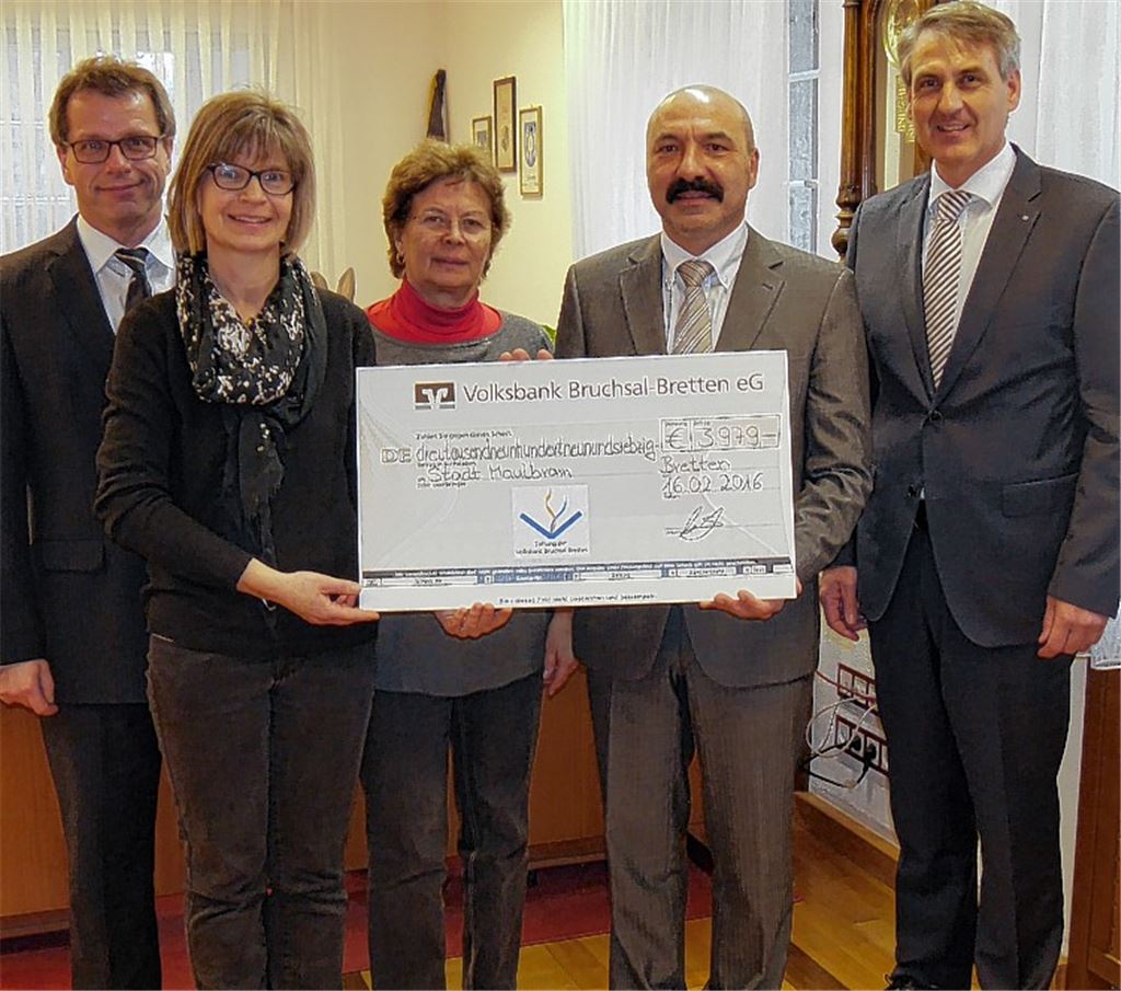 Geld für Schulsachen, Bücher und Museumsbesuche