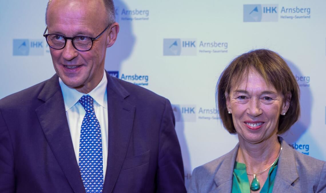 Bundeskanzler Friedrich Merz (CDU) und seine Frau Charlotte (Archivfoto)