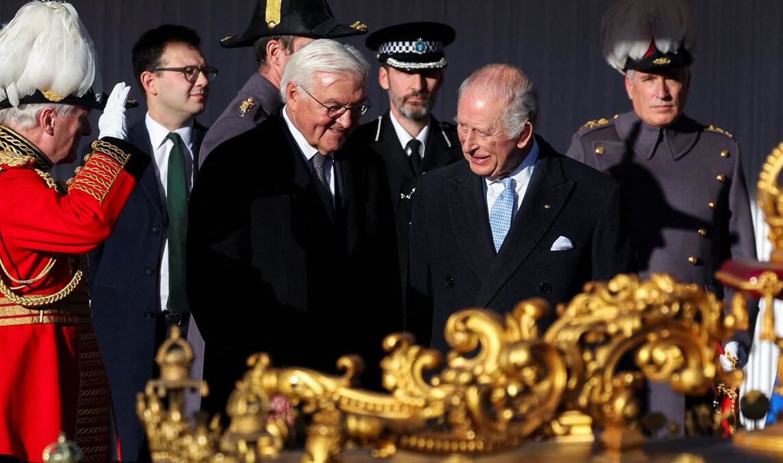 Bundespräsident Frank-Walter Steinmeier ist zu Staatsbesuch bei König Charles eingetroffen.