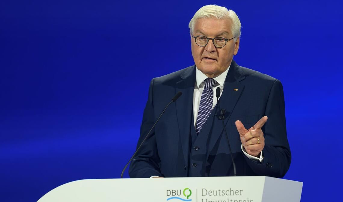 Bundespräsident Steinmeier mahnt, den Klimaschutz nicht zu vergessen.
