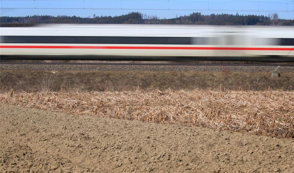 Bundestag will Weg für Bahn-Neubaustrecken freimachen