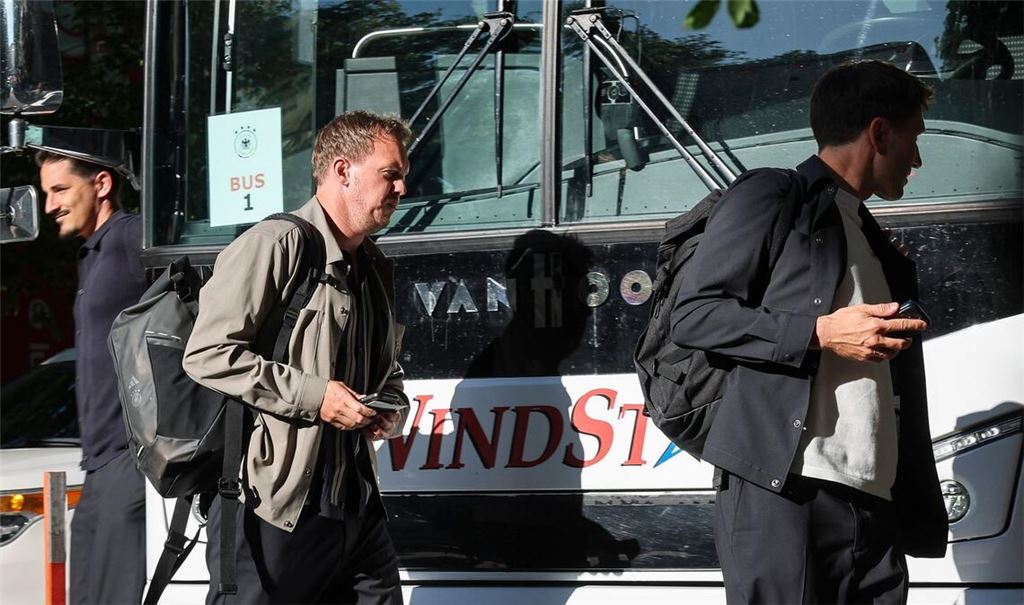 Bundestrainer Julian Nagelsmann bei der Ankunft am Teamhotel in Chicago.