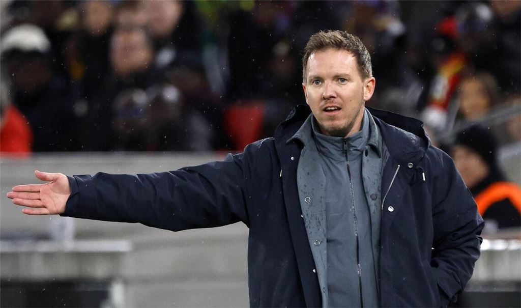 Bundestrainer Julian Nagelsmann will seinen Spielern bei der Fußball-WM  nicht den Mund verbieten (Archivfoto).