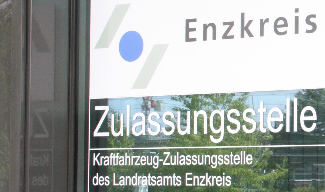 CDU-Fraktionen aus dem Gemeinderat Pforzheim und dem Kreistag regen eine Optimierung der Struktur der Kfz-Zulassungsstellen in der Region an. Symbolfoto: Archiv