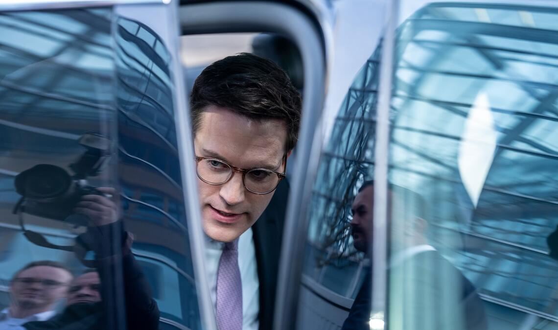 CDU-Landeschef Manuel Hagel steht in diesen Tagen im Fokus der Fotografen. Er muss das Beste aus der hauchdünnen Niederlage der CDU bei der Landtagswahl machen.