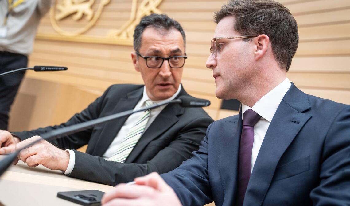 CDU-Landeschef Manuel Hagel zeigt sich optimistisch für anstehende Sondierungen (Archivbild).