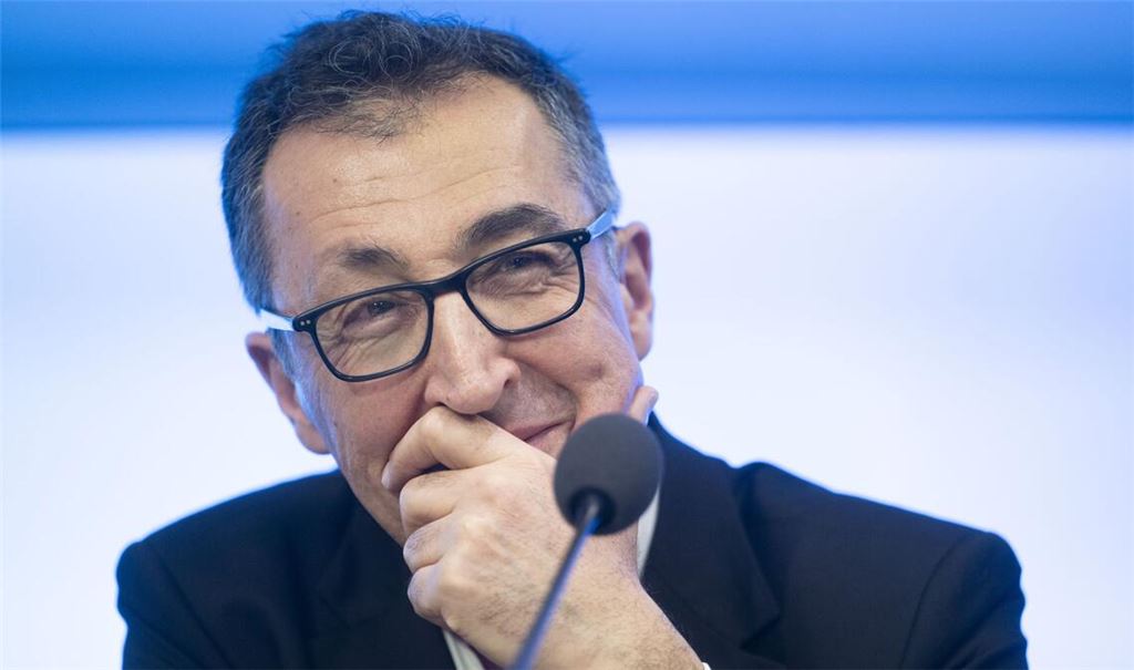 Cem Özdemir hat das erreicht, was Präsident Erdogan von Auslandstürken stets fordert: hart arbeiten, erfolgreich  sein, Karriere machen.