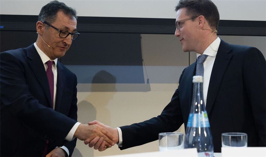 Cem Özdemir und Manuel Hagel bei einer Podiumsdiskussion unserer Zeitung.