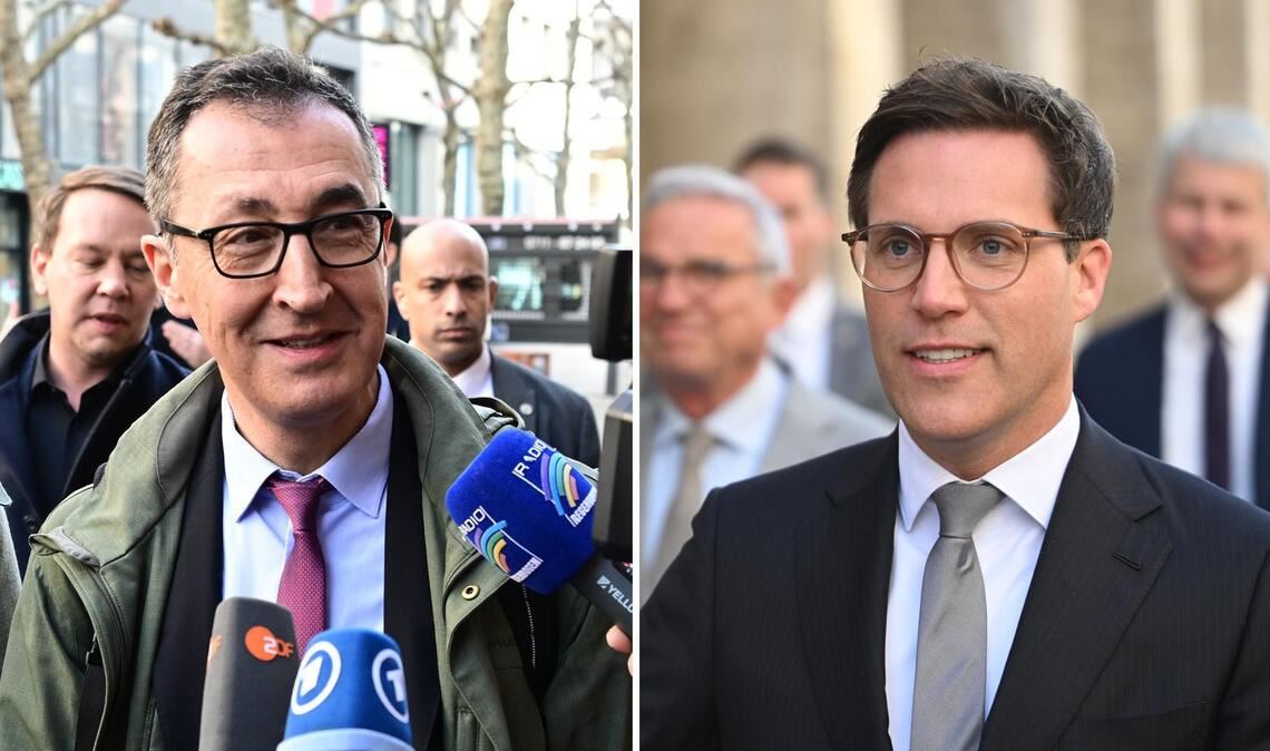 Cem Özdemir und Manuel Hagel (re.) auf dem Weg zu den Sondierungsgesprächen.