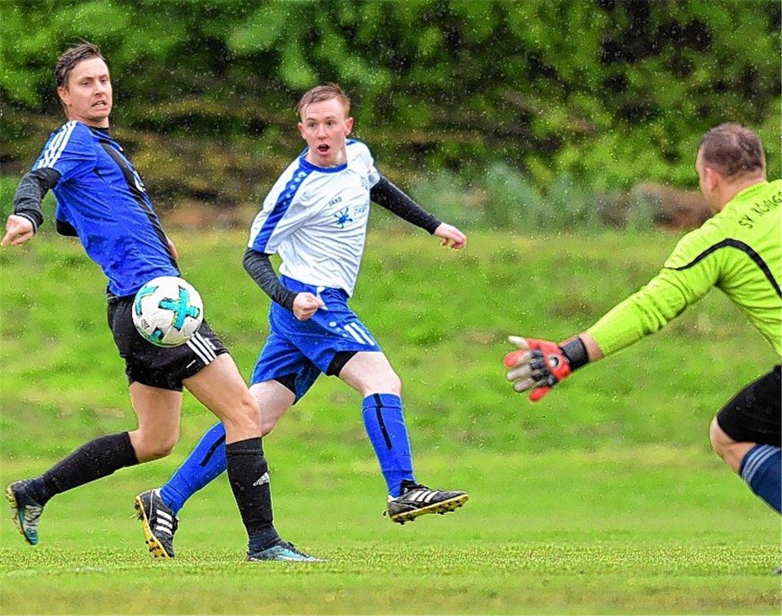 Sieg im Kellerduell: Mühlacker ringt Ötisheim nieder Sieg im Kellerduell: Mühlacker ringt Ötisheim nieder