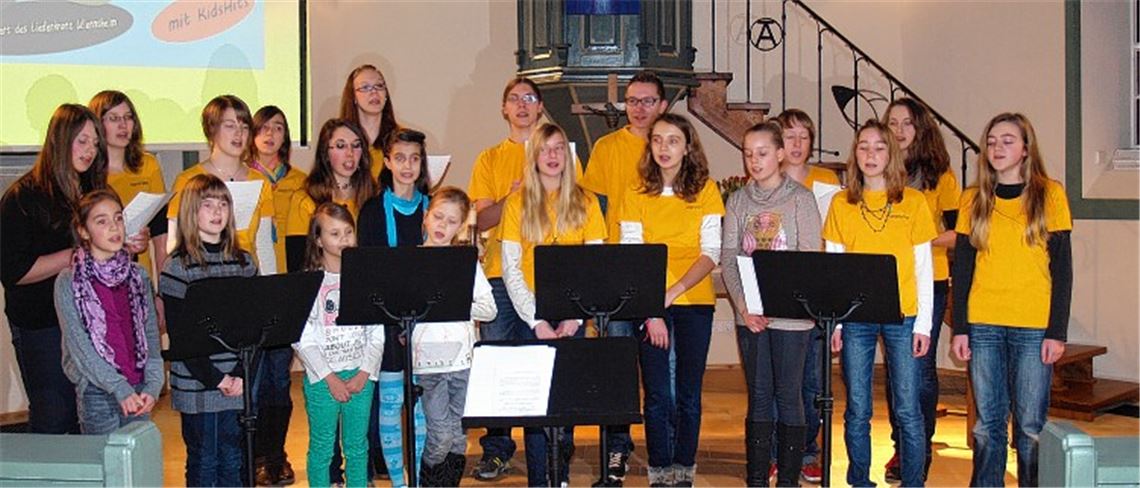 „Chordination“ und die „KidsHits“ bekommen viel Applaus bei ihrem Konzert. Foto: Filitz