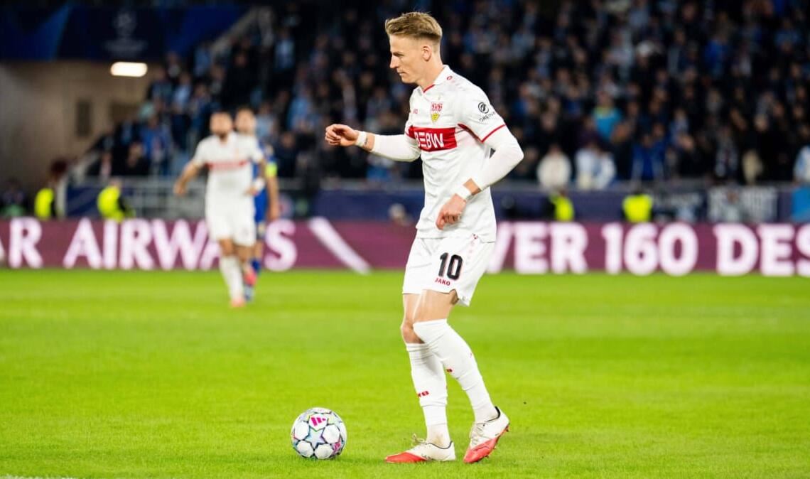Chris Führich (Note 2): Der linke Flügelspieler startete mit einer starken Balleroberung in die Partie. Wie in den vergangenen Wochen war er mit seinen Dribblings und Sprints wichtiger Aktivposten. Auch am Führungstreffer des VfB war Führich beteiligt. Nach der Pause war er nicht mehr ganz so forsch unterwegs, nahm gegen Ende der Partie aber wieder Schwung auf. Sein großer Aufwand hätte die eine oder andere entscheidende Situation mehr verdient gehabt. Kurz vor Schluss ging er für Leo Sauer vom Feld.