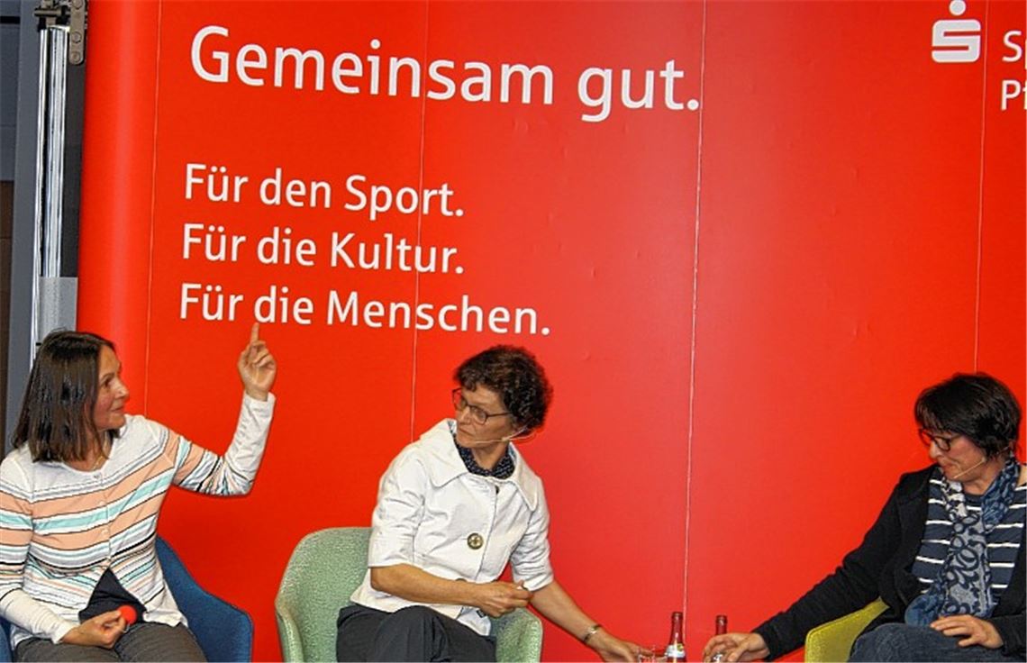 Clowns sprechen Herz von Dementen an