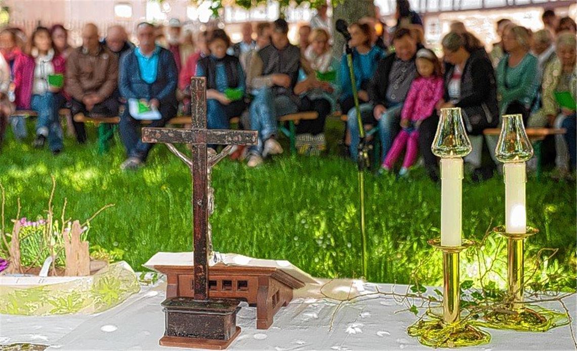 Gottesdienst im Park an Christi Himmelfahrt