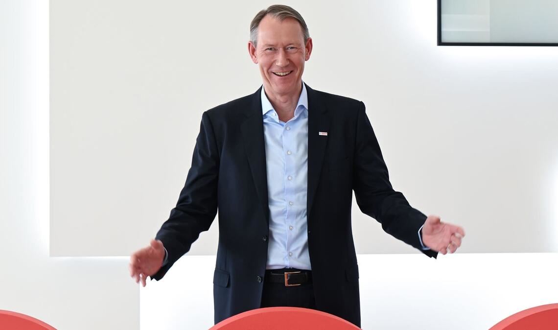 Christian Fischer, stellvertretender Vorsitzender der Geschäftsführung der Robert Bosch GmbH, aufgenommen vor der Bilanz-Pressekonferenz. Am 4. Mai gibt Bosch im Rahmen einer Bilanz-Pressekonferenz seine Geschäftszahlen bekannt. (zu dpa: «Fischer will Bosch schneller und dezentraler machen»)