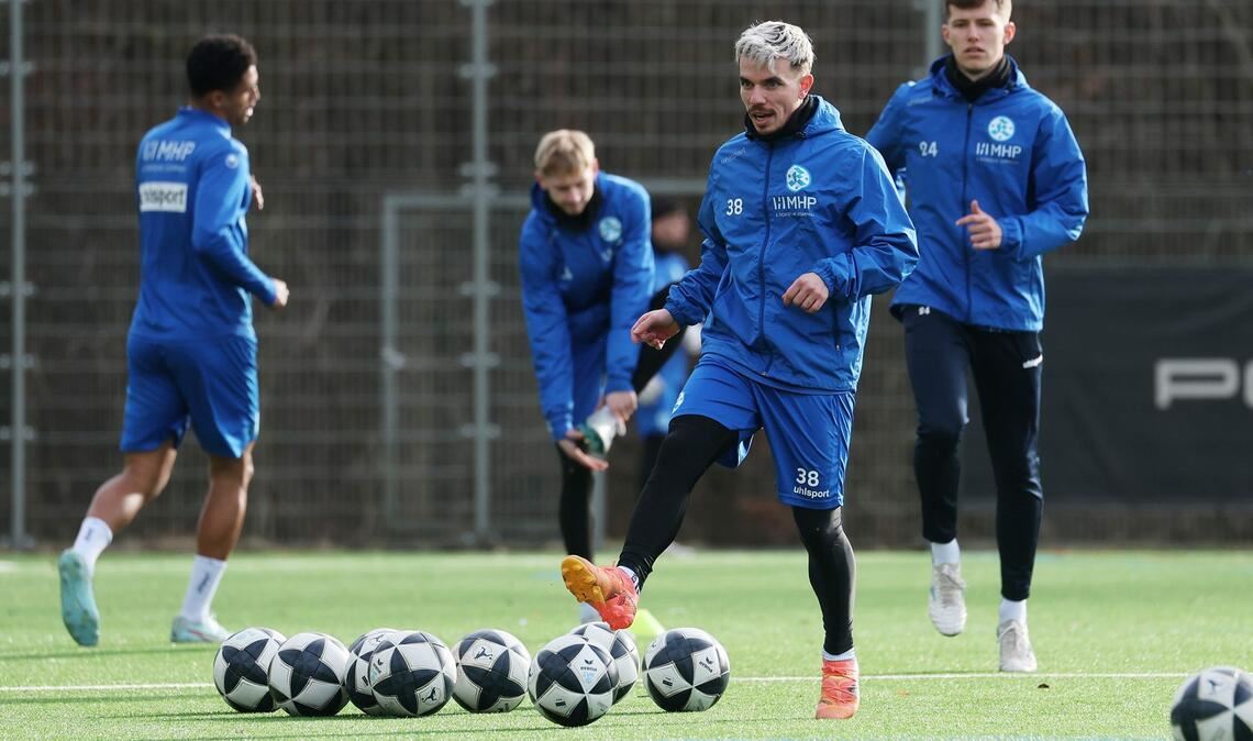 Christian Mauersberger am Ball.