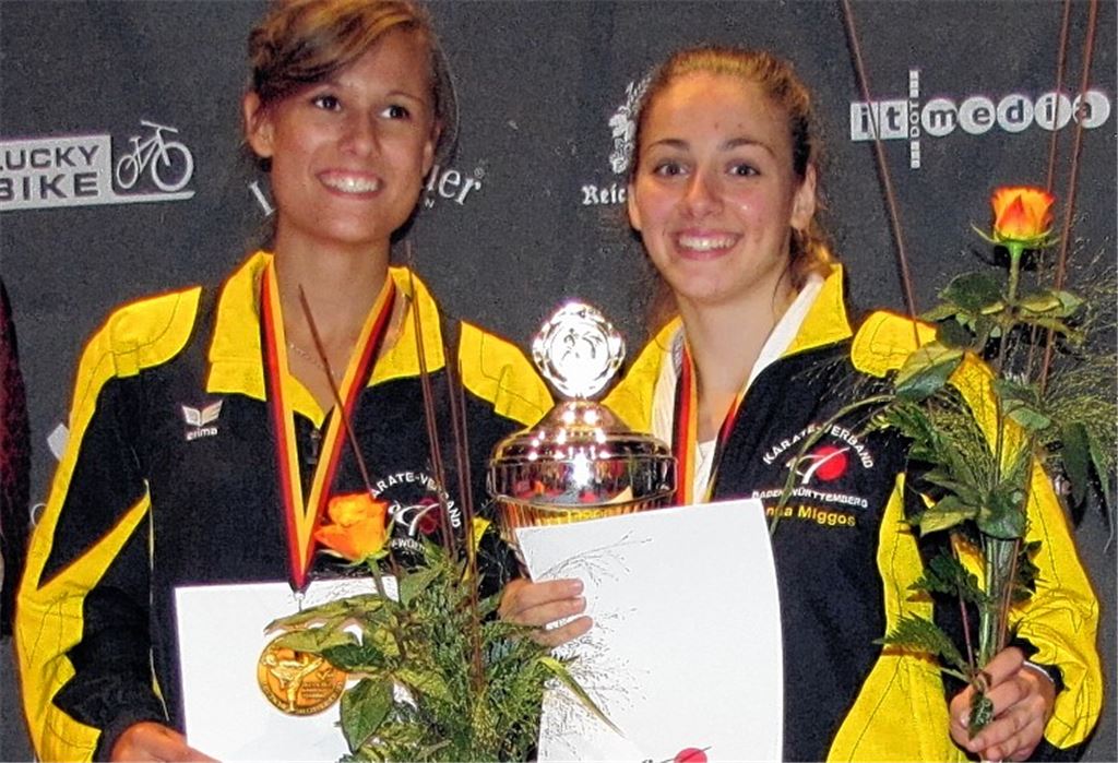 Christin Braun (li.) und Anna Miggos gemeinsam für Maulbronn auf dem Treppchen. Foto: privat
