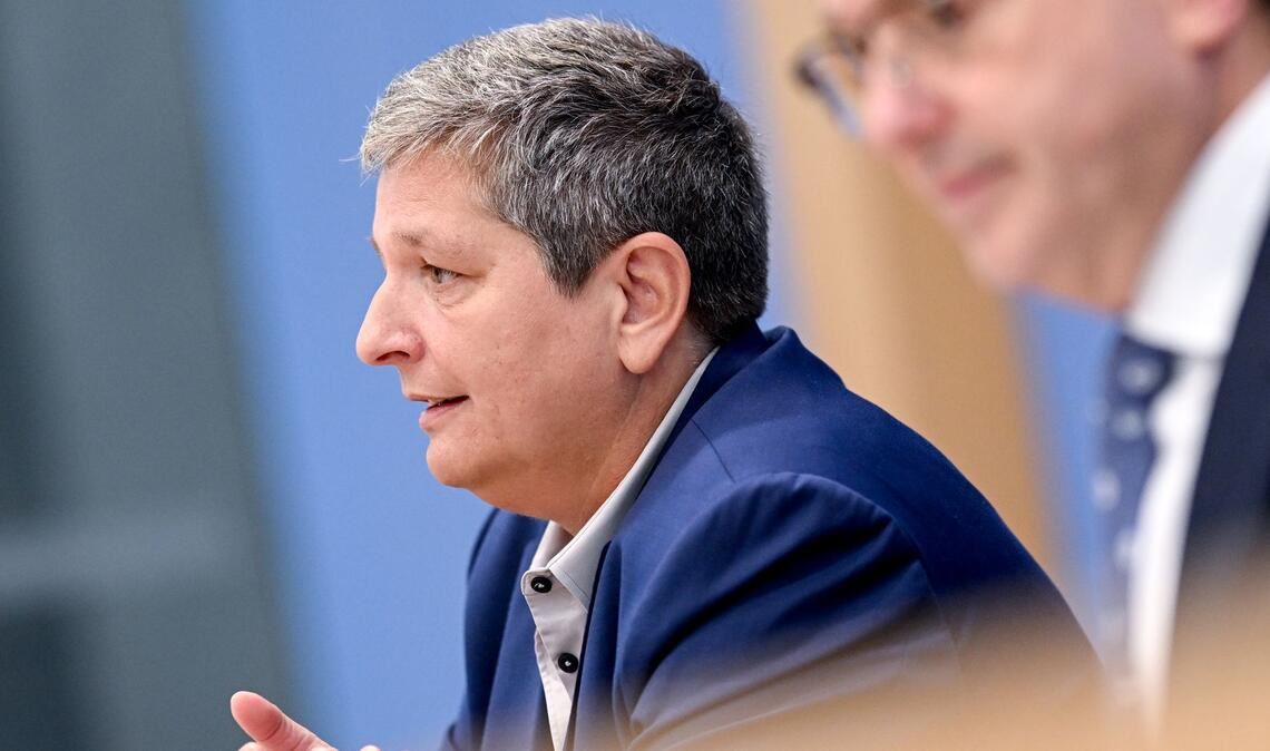 Claudia Plattner ist Präsidentin des Bundesamts für Sicherheit in der Informationstechnik (BSI). Für Cybersicherheit ist das Innenministerium zuständig, für die Digitalisierung der Verwaltung das neue Digitalministerium. (Archivbild)