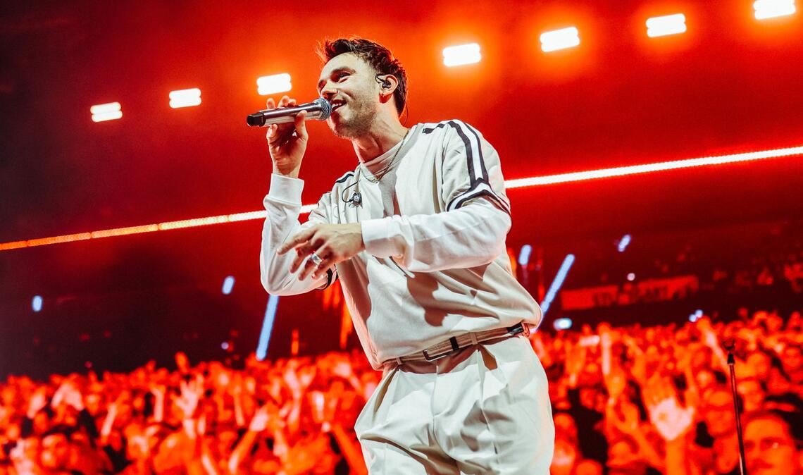 Clueso am Montagabend beim Konzert in der Porsche-Arena