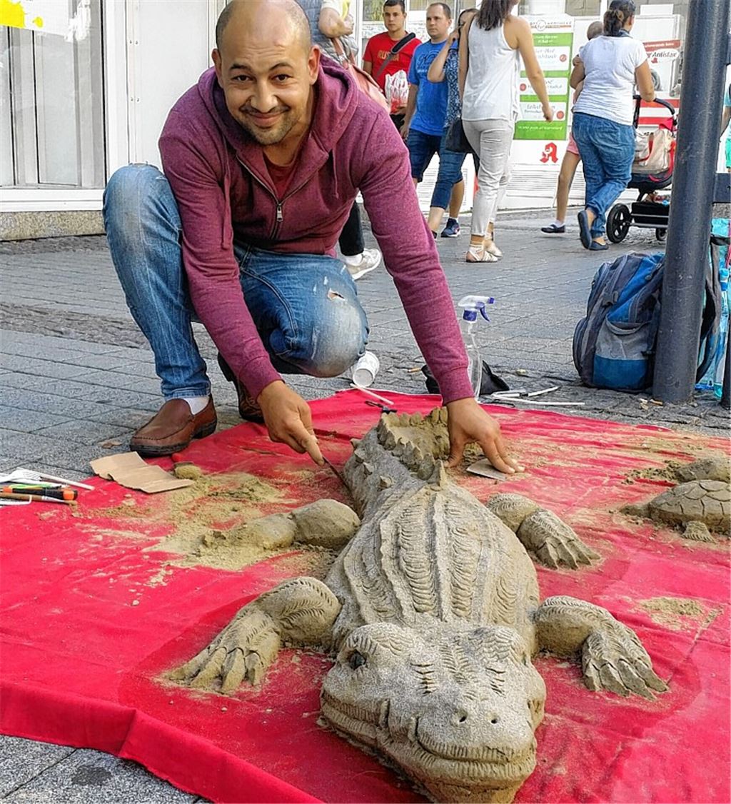 Ein Krokodil aus Sand