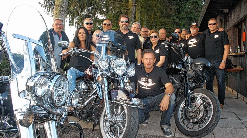 Biker zeigen Herz für Tiere