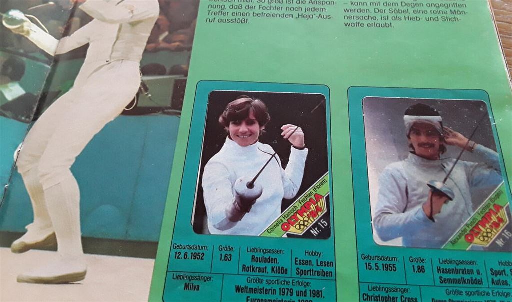 Cornelia Hanisch hatte es der Sammlerin besonders angetan. Sie gewann bei den Spielen in Los Angeles Gold mit der Mannschaft und Silber im Florett-Einzel. Foto: Becker