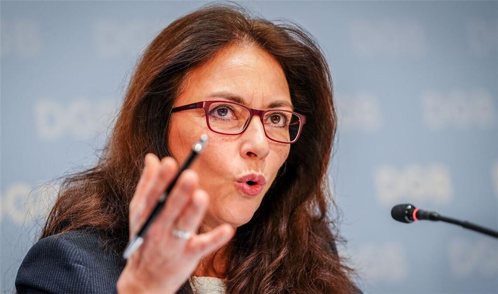 DGB-Chefin Yasmin Fahimi ruft zur Teilnahme an den Betriebsratswahlen auf. (Archivbild)