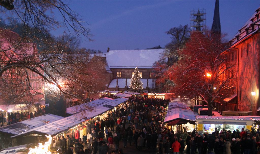Damals wie heute: Das Kloster ist gerade in der Adventszeit eine inspirierende Kulisse. Archivfoto: Hansen